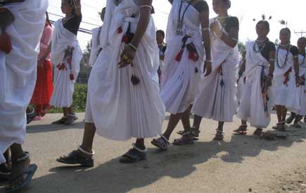 tharu cultural rally in chitwan